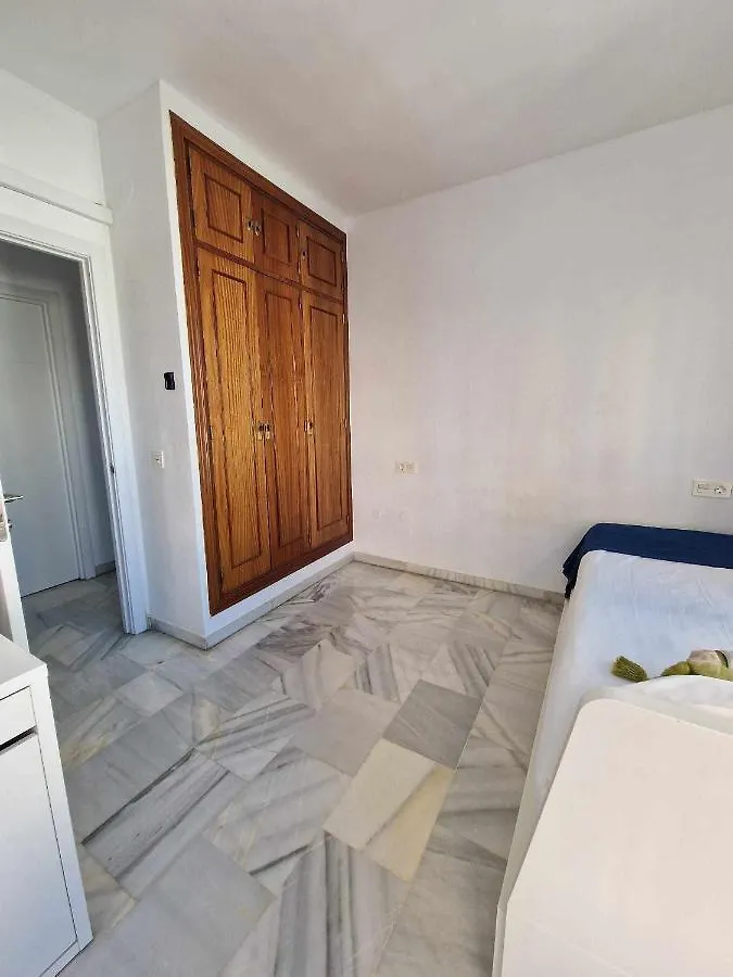 Appartement 3 Rooms Con Parking Y Terraza En C Marmoles Málaga